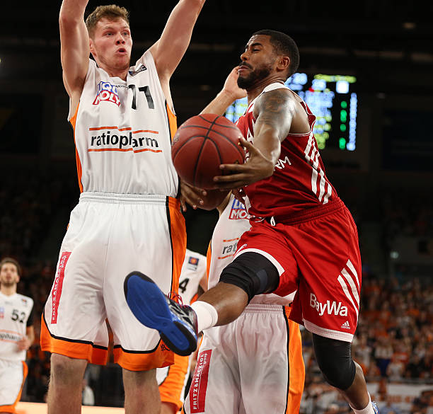 益激烈的竞 益激烈的竞