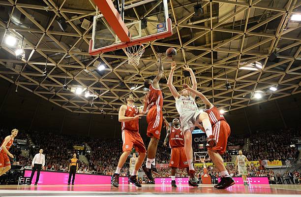 地要求的进 地要求的进